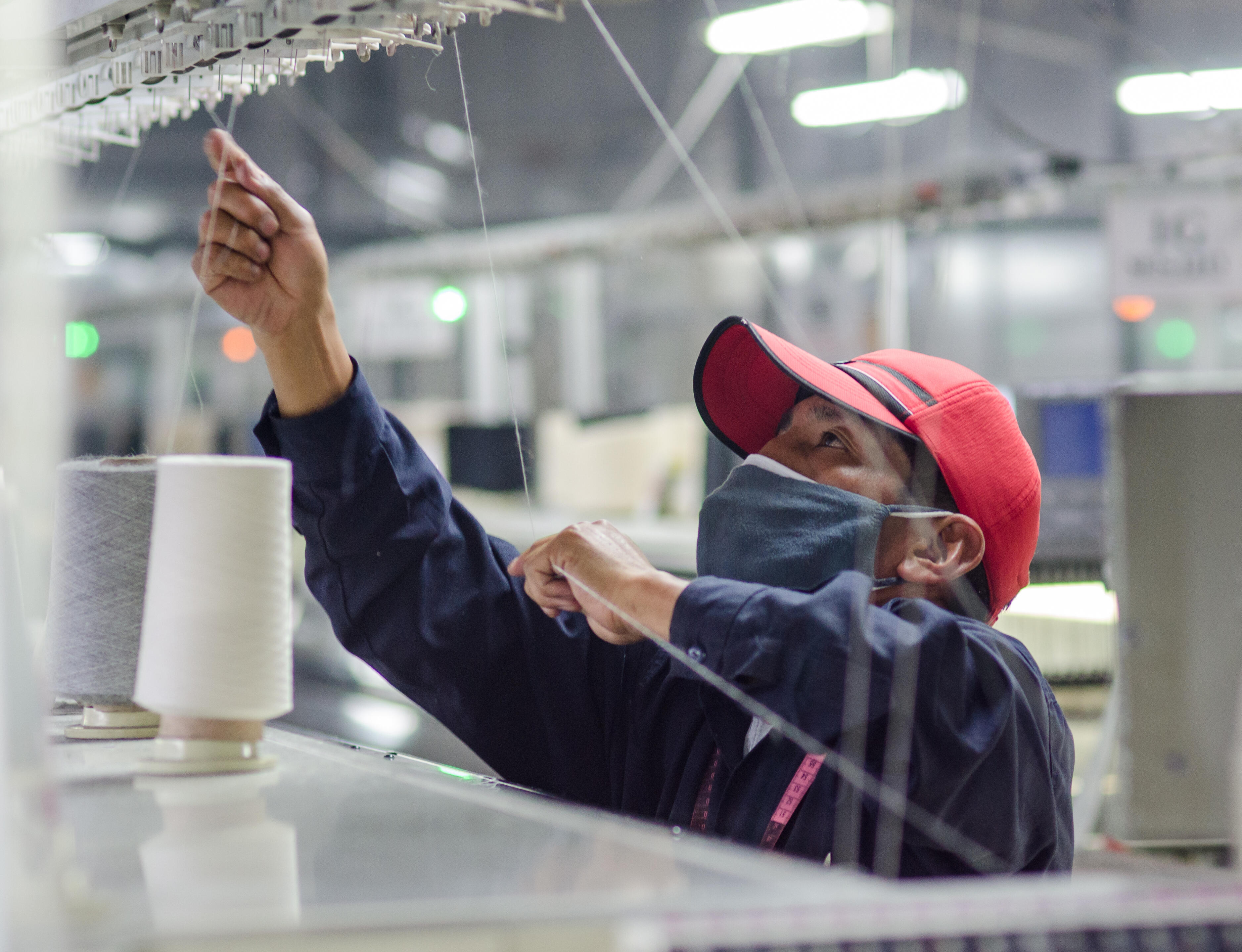 Chillpaca by Rockapaca two way zipper