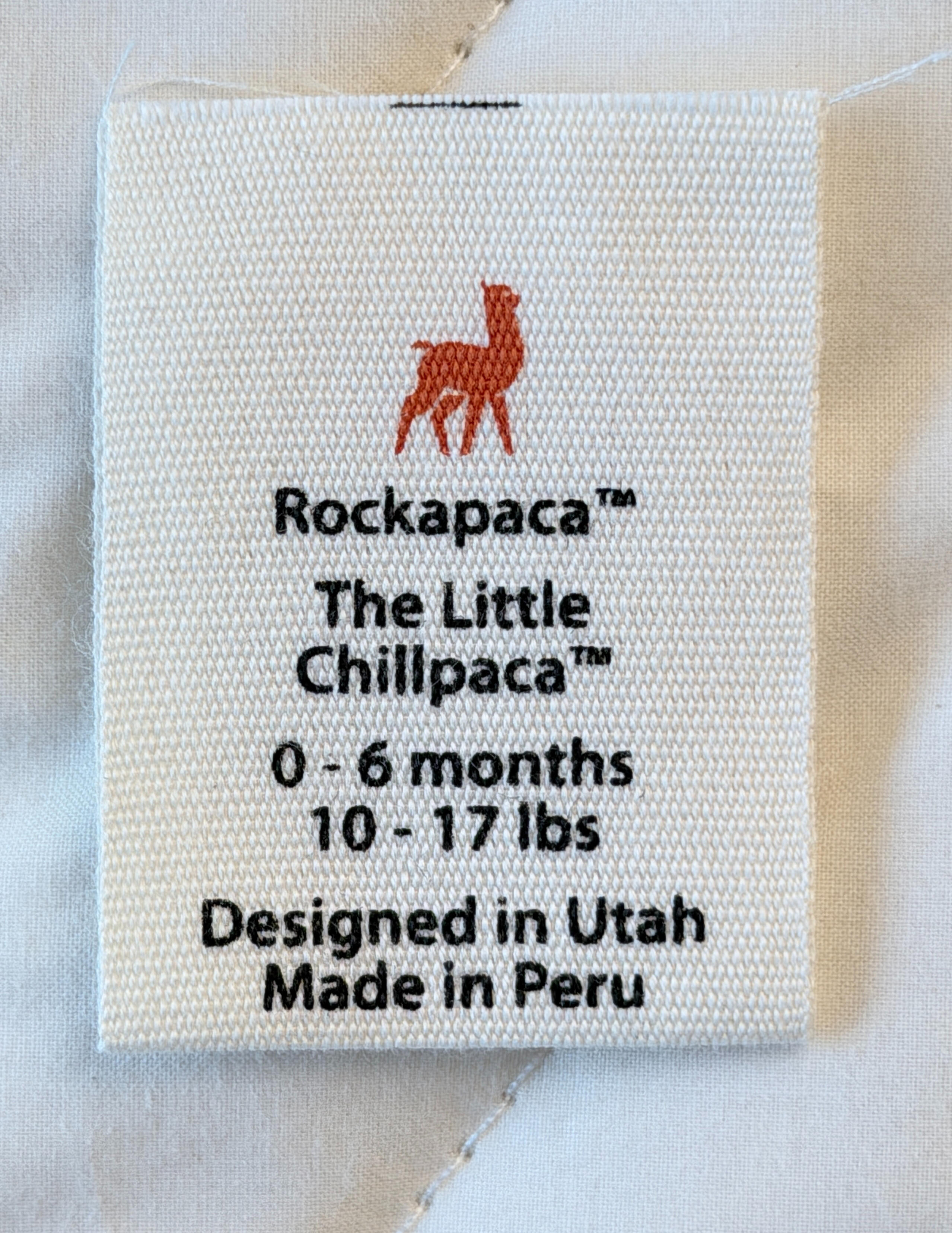 Chillpaca by Rockapaca two way zipper